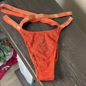 Victoria’s Secret Very Sexy Brazilian Lace Panty With Straps Size L